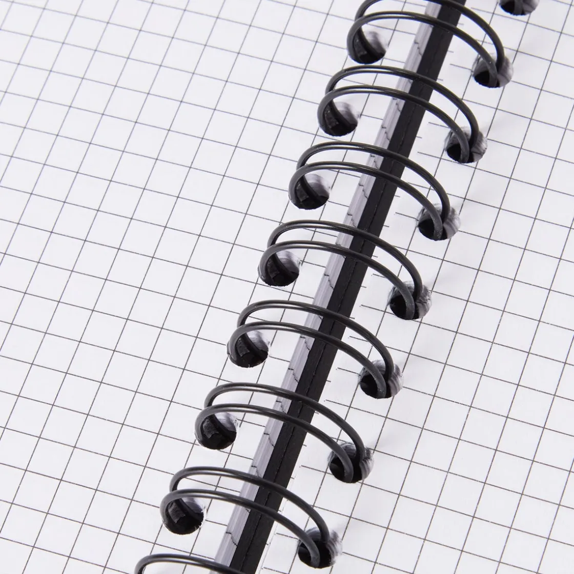 GRANIT Anteckningsbok A5 Rutat Grafit- Kalendrar & Skrivblock