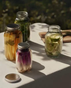 GRANIT Burk Glas 1,5L Metallock- Köksförvaring