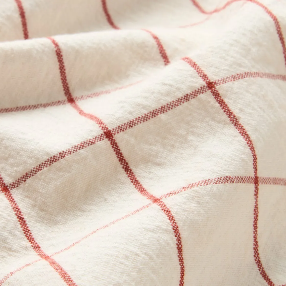 GRANIT Duk Christmas Check 140x240cm Vit/Röd- Juldukning