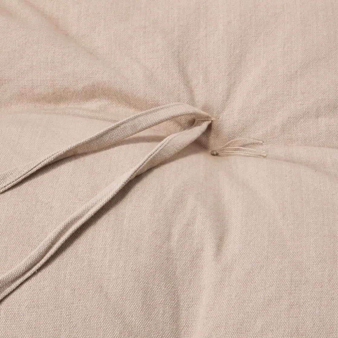 GRANIT Dyna Rund Slätvävd 130cm Beige- Möbler