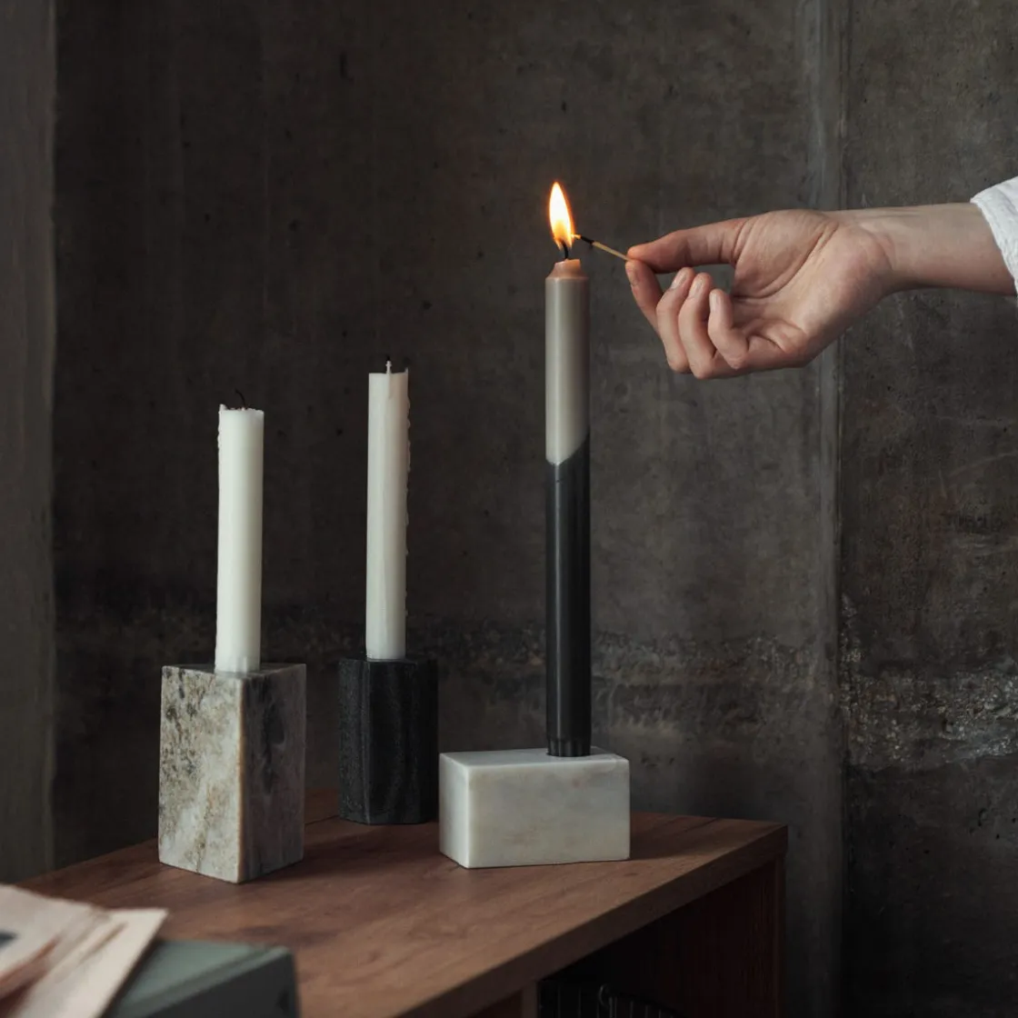 GRANIT Ljusstake Hexagon Marmor- Ljusstakar