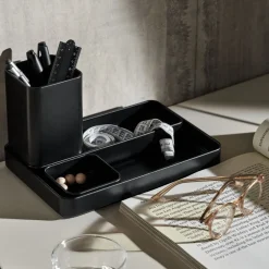 GRANIT Skrivbordsförvaring Mono 8x8cm Svart- Skrivbordstillbehör|Skrivbordsförvaring