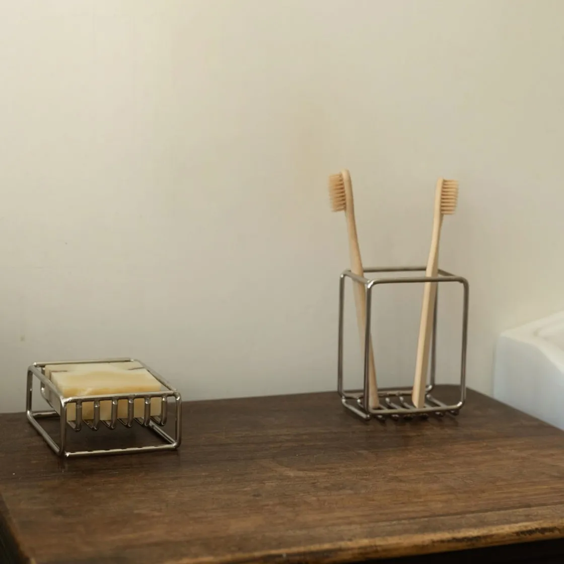 GRANIT Tandborsthållare Steel 8x5,5cm- Badrumstillbehör