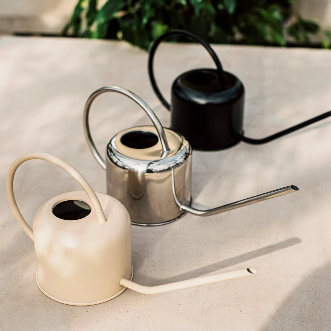 GRANIT Vattenkanna 0,9L Svart- Växt- & Odlingstillbehör